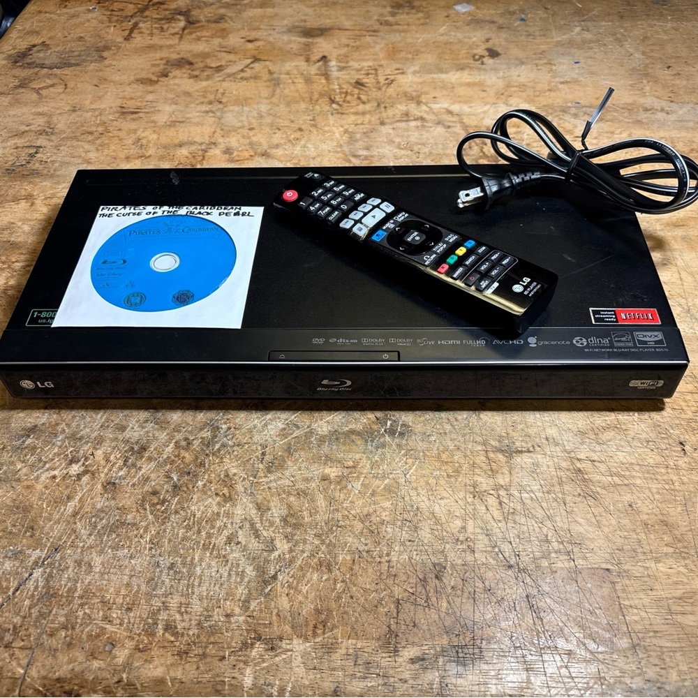 LG Black Blu-ray Player with Remote and Disc